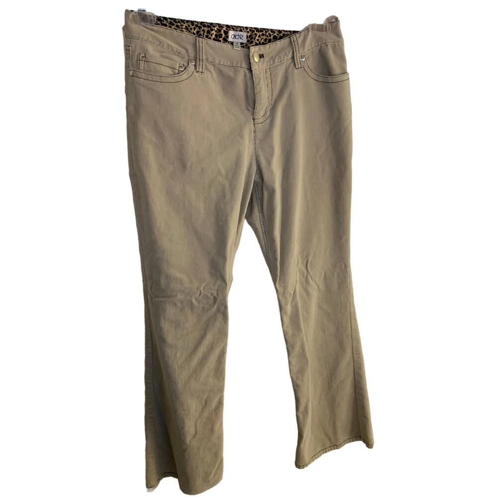 Cache Women's Classic Fit Brown Tan Bootcut Corduroy Jean Pants Size 10
